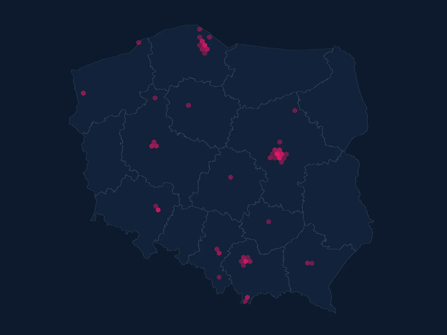 Mapa Polski z heksagonami w miejscach, gdzie w I kwartale 2026 sprzedano najdroższe mieszkania. Najwięcej transakcji jest w Warszawie, Trójmieście, Krakowie, Wrocławiu i Poznaniu